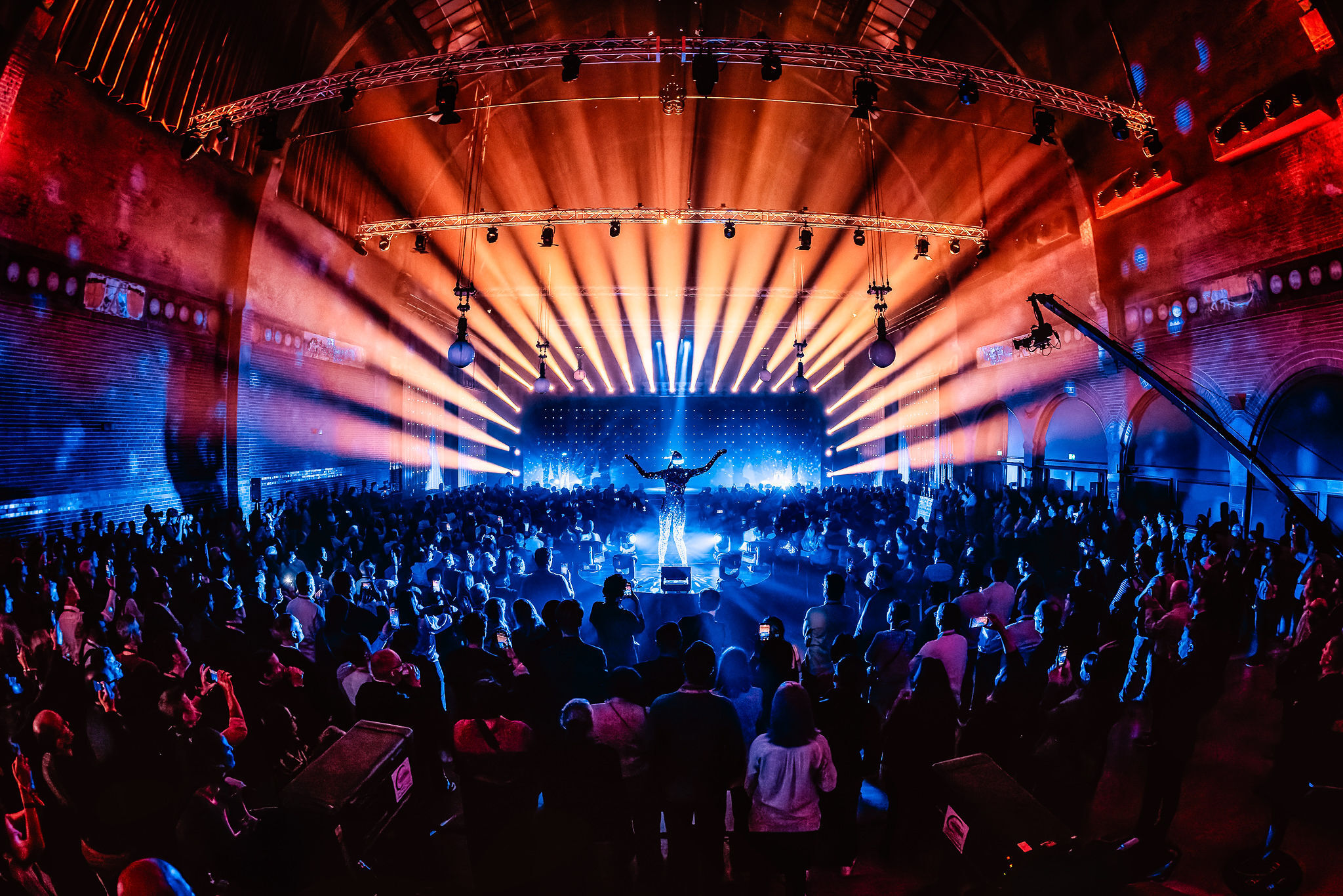 20251008-09-48-DPW-day-1-Ewald-EGR52045-CR3__- (2)